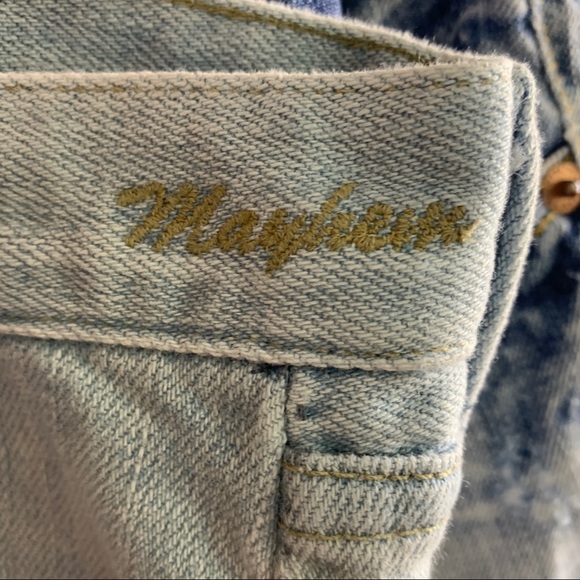 Gold Sign- Light Wash Cut Off Denim Shorts size 31 - Picture 12 of 13